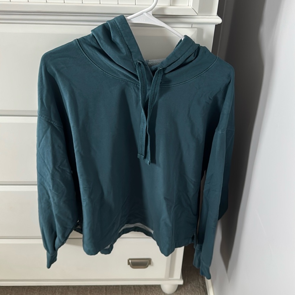 Old Navy Sweatshirt